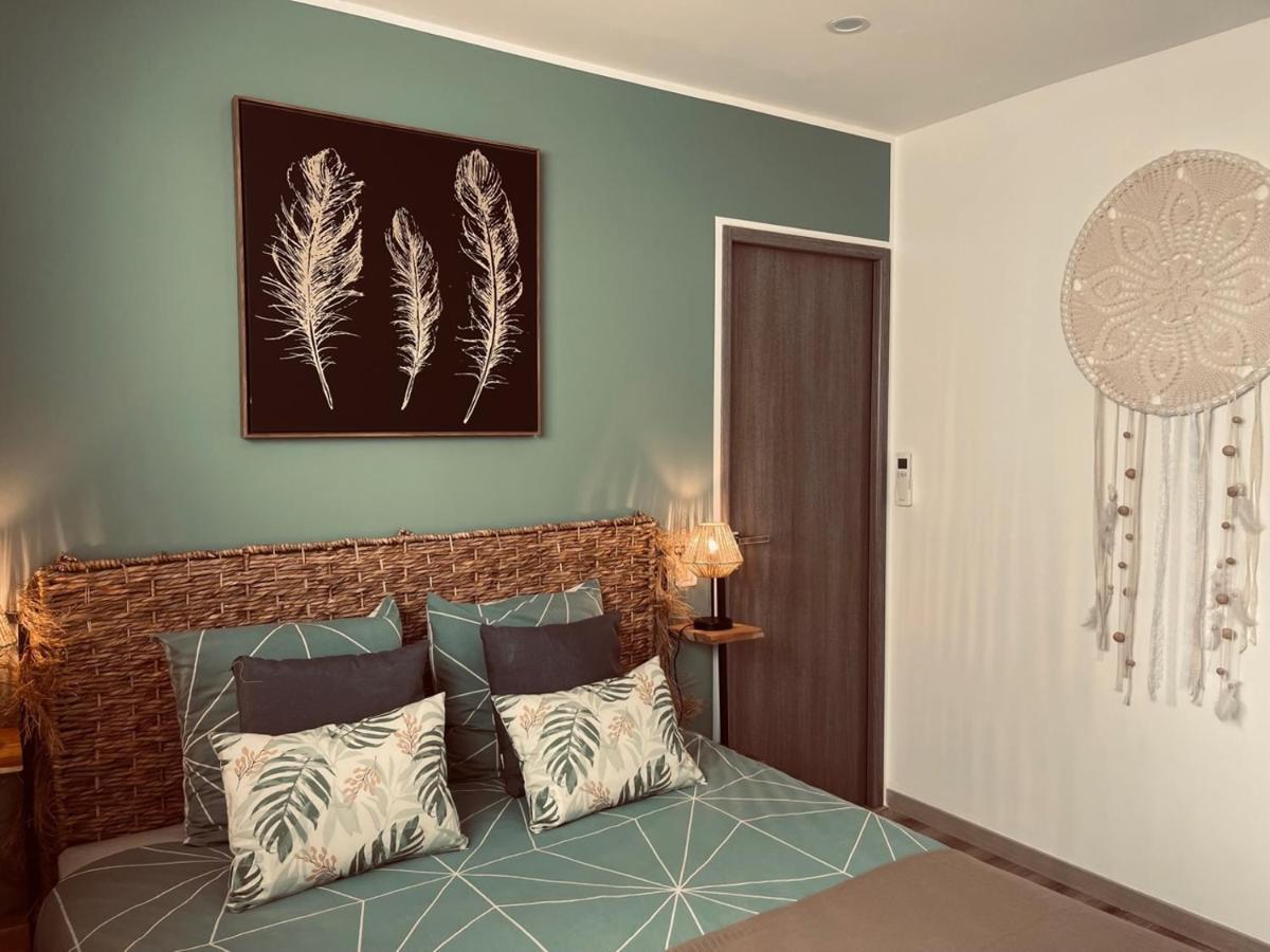 La Villa Vaihere En Camargue, L'Hibiscus Et Le Magnolia サントマリー・ド・ラメール エクステリア 写真
